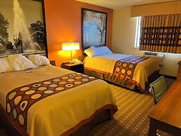 Super 8 by Wyndham Altoona