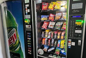 Super 8 by Wyndham Altoona