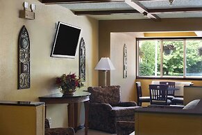 Super 8 by Wyndham Whitewater WI