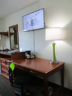 Super 8 by Wyndham Franklin