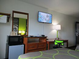 Super 8 by Wyndham Franklin