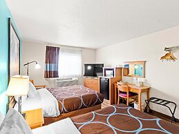 Super 8 by Wyndham Ogallala