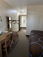 Super 8 by Wyndham Ogallala