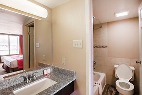 OYO Hotel Port Allen LA I-10 West