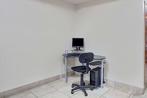 Super 8 by Wyndham Knoxville East