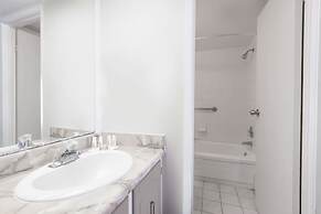 Super 8 by Wyndham Guelph