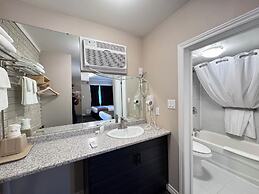 Super 8 by Wyndham Guelph