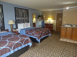 Super 8 by Wyndham Adrian