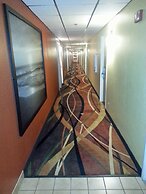 Super 8 by Wyndham Brookings