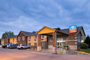 SureStay Plus Hotel by Best Western Kearney Liberty North