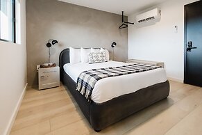 Wonderstone at Glacier