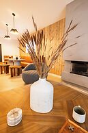 Wonderstone at Glacier