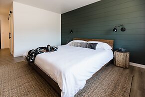 Wonderstone at Glacier