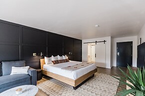 Wonderstone at Glacier