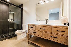 Wonderstone at Glacier