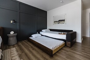 Wonderstone at Glacier