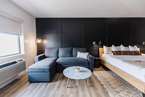 Wonderstone at Glacier