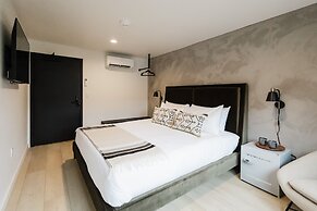 Wonderstone at Glacier