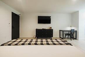 Wonderstone at Glacier