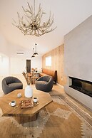 Wonderstone at Glacier