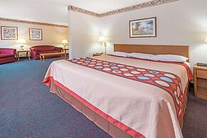 Super 8 by Wyndham Richfield/Cleveland