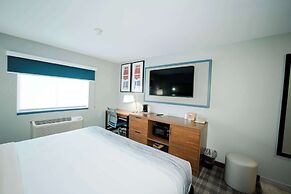 AmericInn by Wyndham Tomahawk