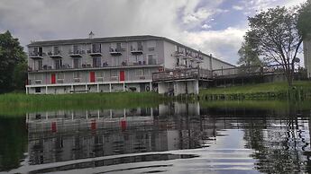 Super 8 by Wyndham Sturbridge