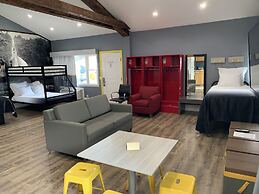 Super 8 by Wyndham Sturbridge