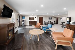 Super 8 by Wyndham Fairmont