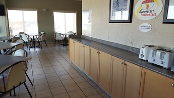 Super 8 by Wyndham Pincher Creek AB