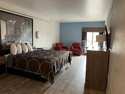 Super 8 by Wyndham Clemmons/Bermuda Run/Winston-Salem I-40