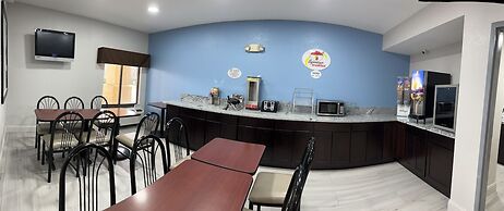 Super 8 by Wyndham Clemmons/Bermuda Run/Winston-Salem I-40