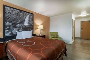 Super 8 by Wyndham The Dalles OR