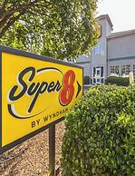 Super 8 by Wyndham Smithfield/Selma