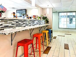 Super 8 by Wyndham Smithfield/Selma