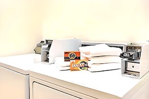 Super 8 by Wyndham Smithfield/Selma