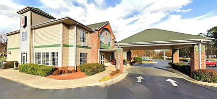 Super 8 by Wyndham Smithfield/Selma