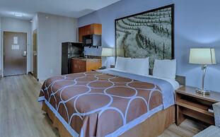 Super 8 by Wyndham Smithfield/Selma