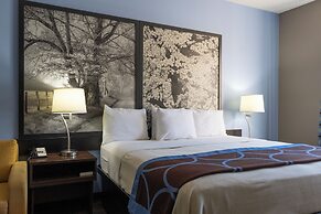 Super 8 by Wyndham Smithfield/Selma