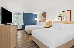 Spark by Hilton Winston-Salem University