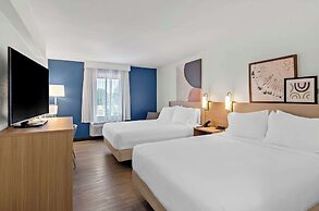 Spark by Hilton Winston-Salem University