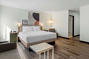 Spark by Hilton Winston-Salem University