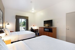 Super 8 by Wyndham Calgary Shawnessy Area