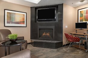 Super 8 by Wyndham Calgary Shawnessy Area