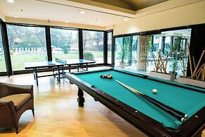 Sheraton Pilar Hotel and Convention Center