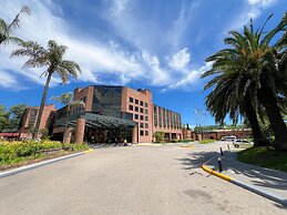 Sheraton Pilar Hotel and Convention Center