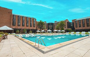 Sheraton Pilar Hotel and Convention Center