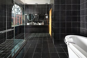 The Westin St. Louis