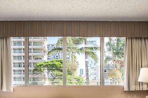 Aqua Aloha Surf Waikiki