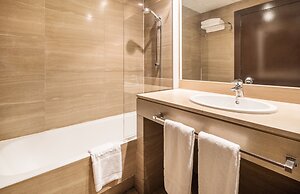 Hotel ILUNION Almirante